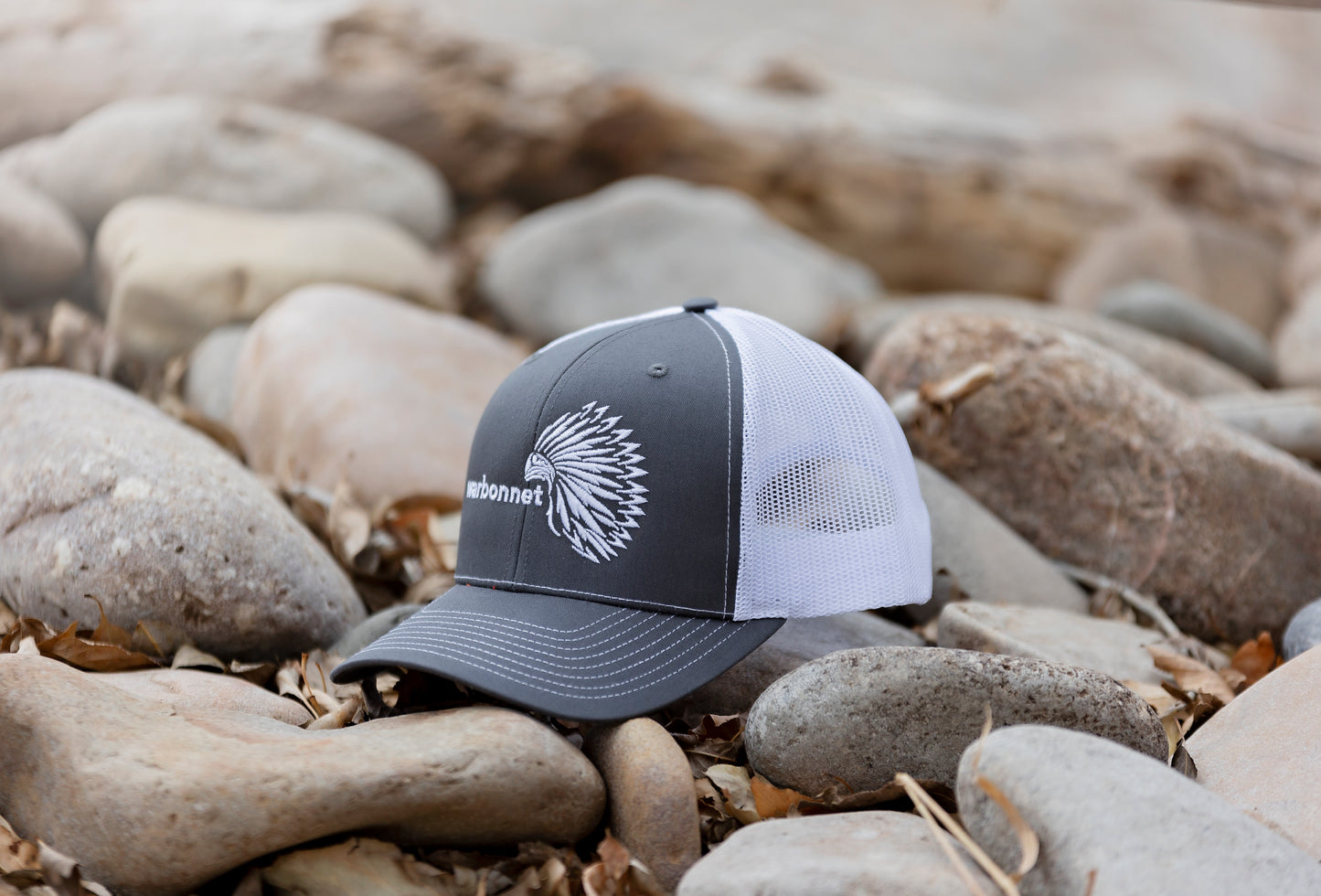 warbonnet trucker hat - Charcoal / White