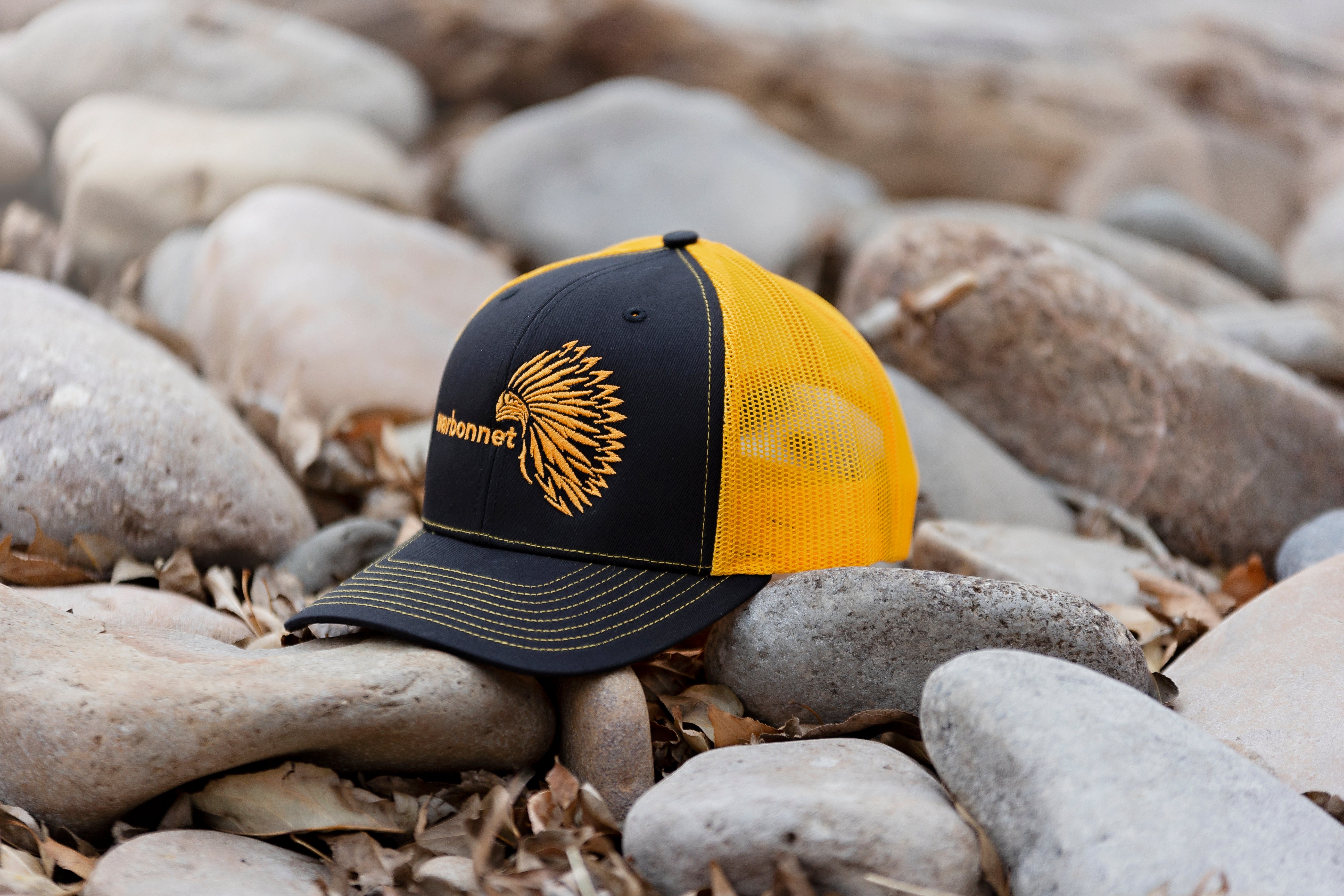 warbonnet trucker hat Black Gold