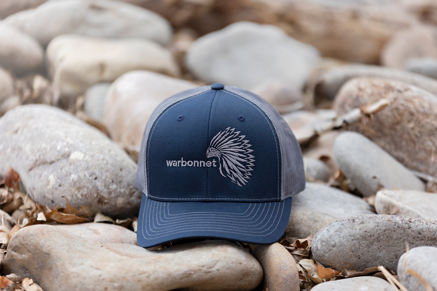 warbonnet trucker hat - Navy / Charcoal